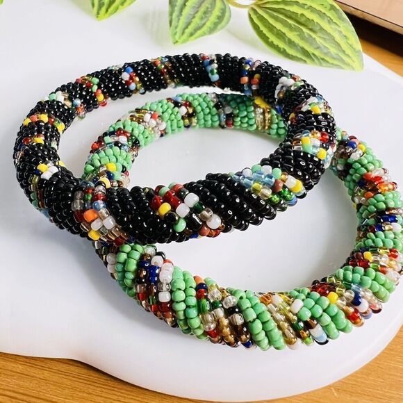 Traditional African Multicolored Beaded Bangle Bracelet Black Blue Orange - Picture 1 of 6